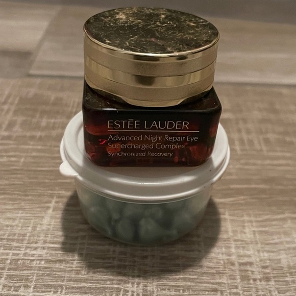 Estée Lauder and ceramide eye